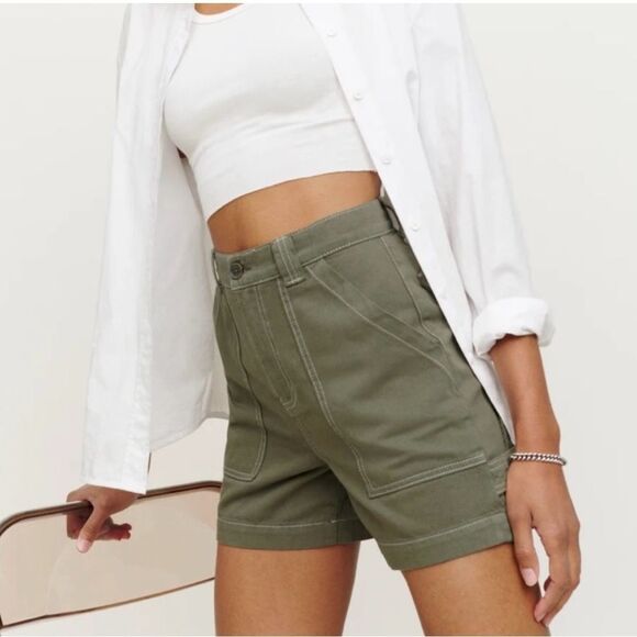 NWT Reformation Utility Shorts - Picture 4 of 12